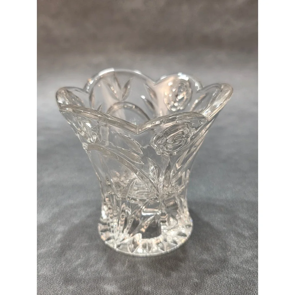 Clear Cut Glass Rose Bowl Scalloped Rim‎ Embossed Floral Design 4 Inch